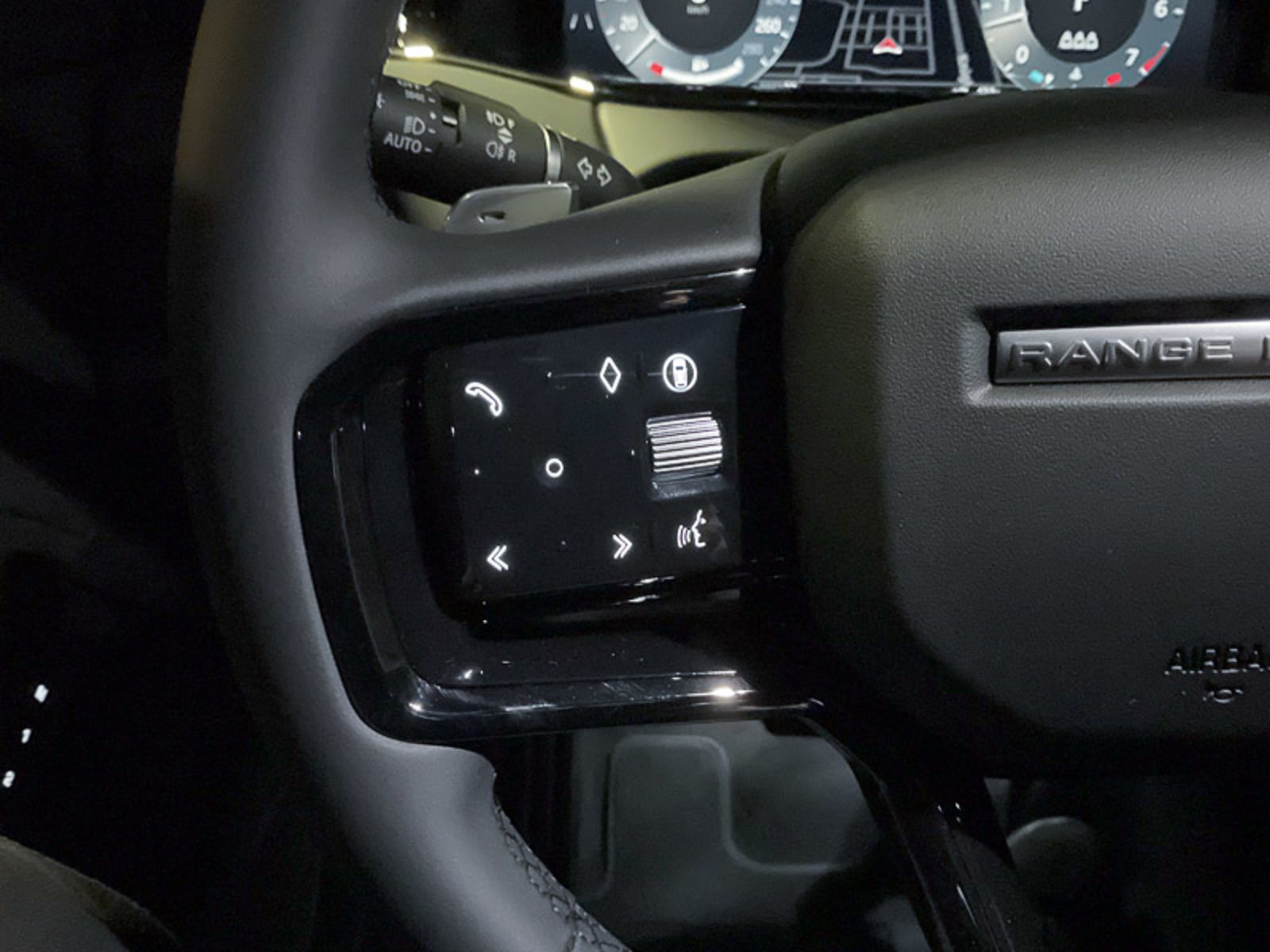 2024 Land Rover Range Rover Evoque S, Vancouver, Cash