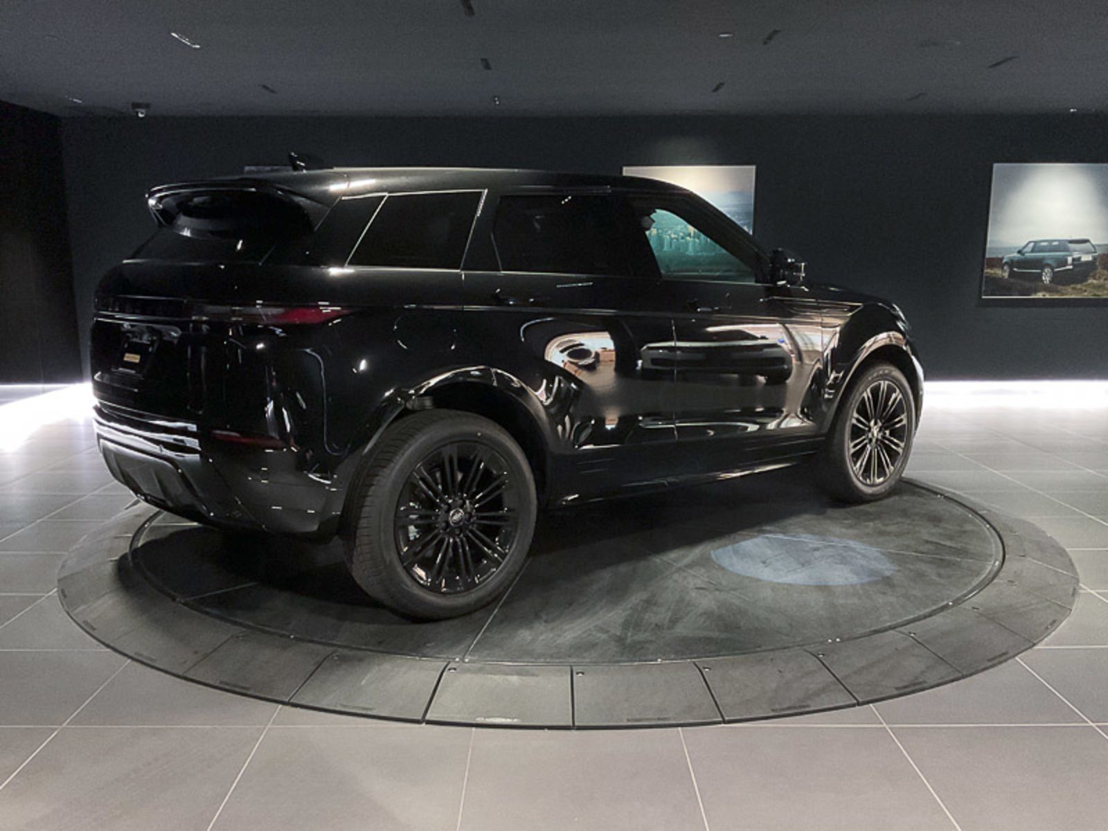 2024 Land Rover Range Rover Evoque Dynamic SE, Vancouver, Cash