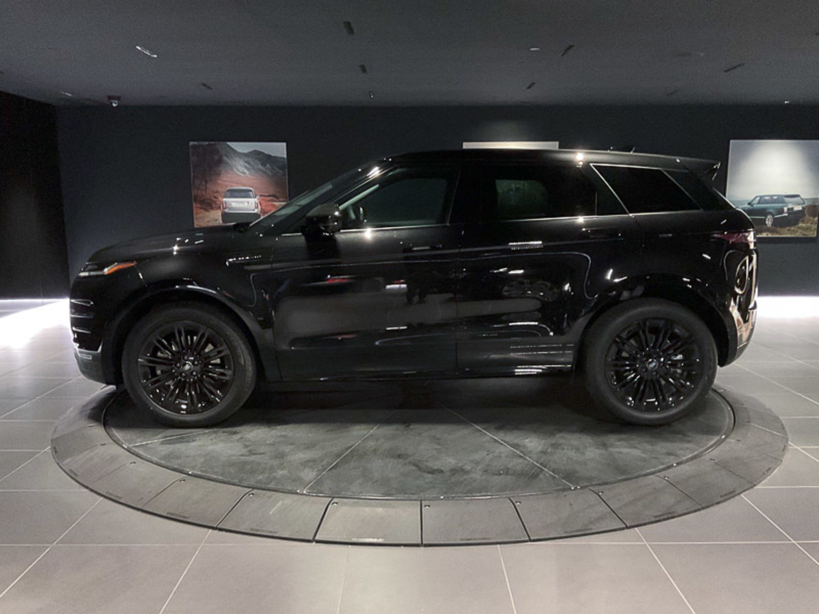 2024 Land Rover Range Rover Evoque Dynamic SE, Vancouver, Cash