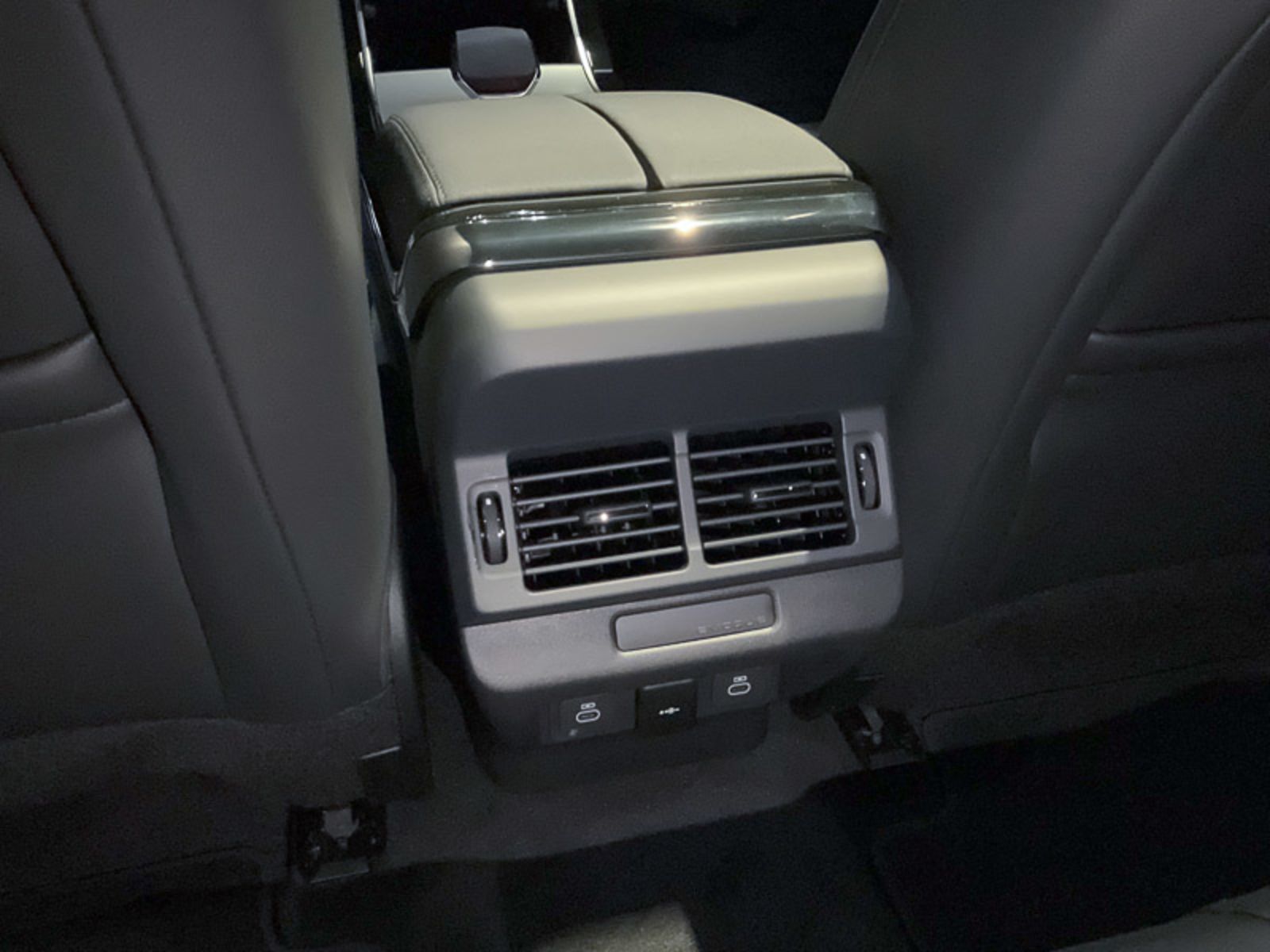 2024 Land Rover Range Rover Evoque S, Vancouver, Cash
