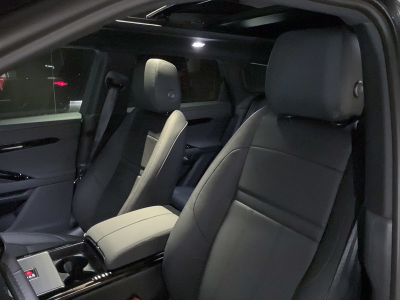 2024 Land Rover Range Rover Evoque S, Vancouver, Cash