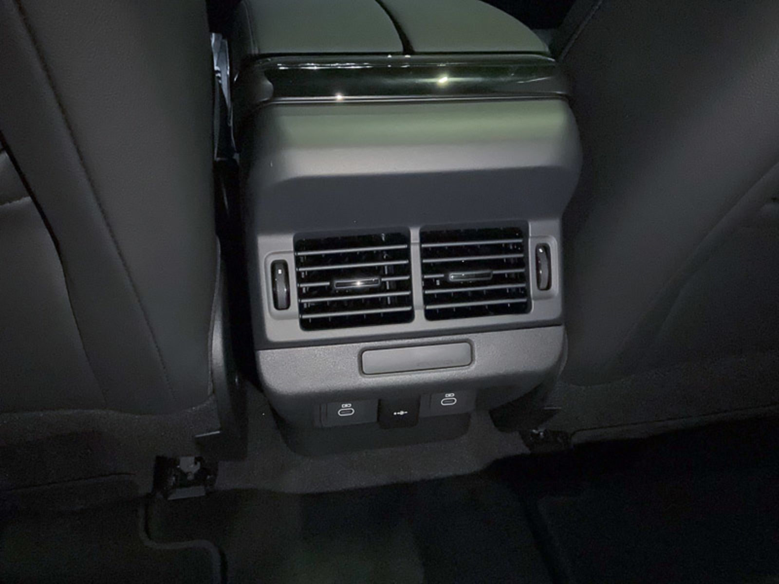 2024 Land Rover Range Rover Evoque Dynamic SE, Vancouver, Cash