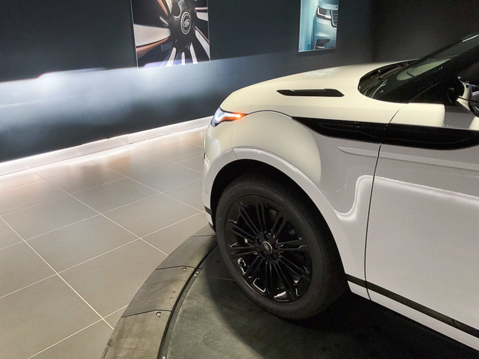 2024 Land Rover Range Rover Evoque Dynamic SE, Vancouver, Cash