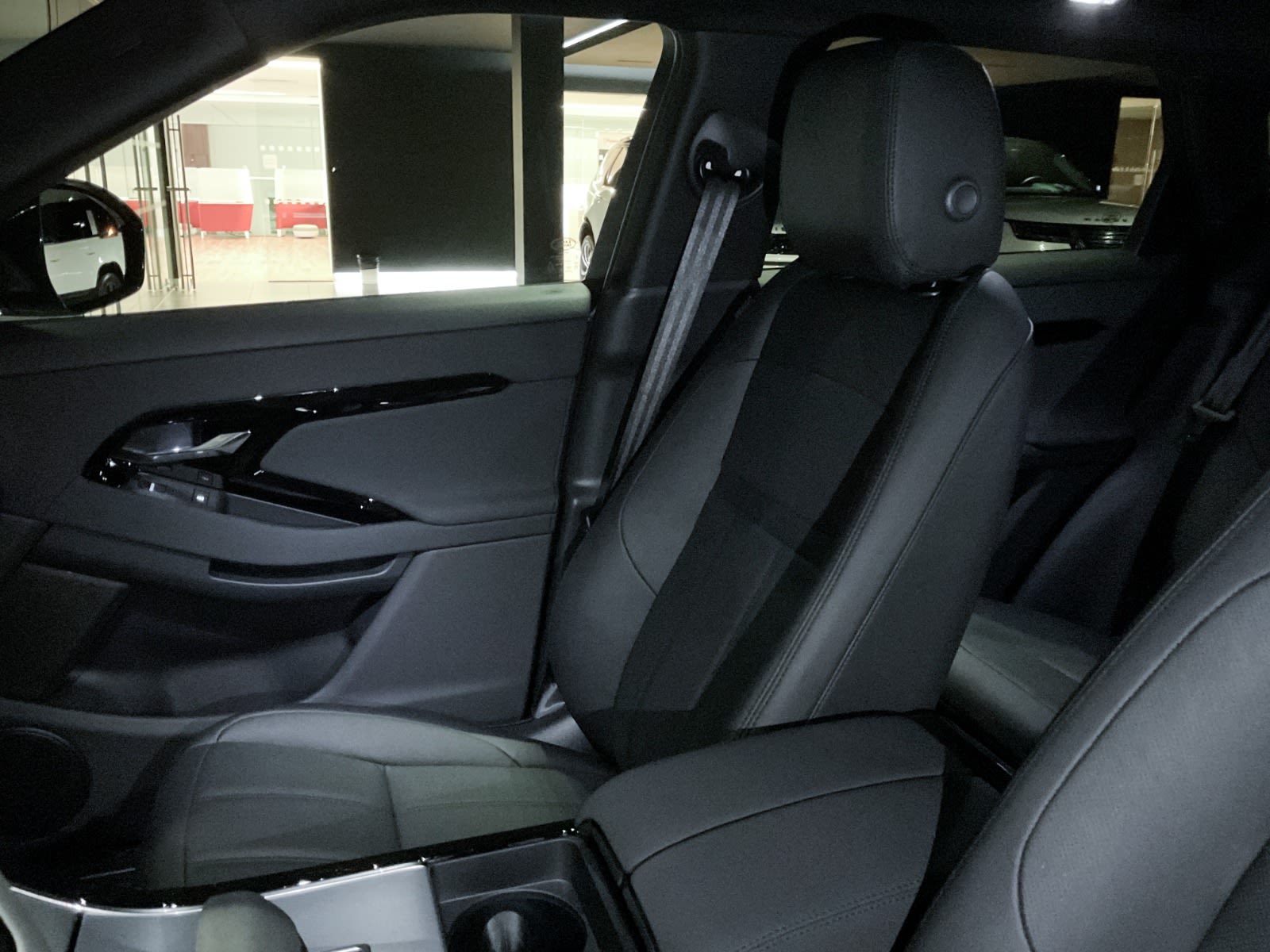 2024 Land Rover Range Rover Evoque S, Vancouver, Cash