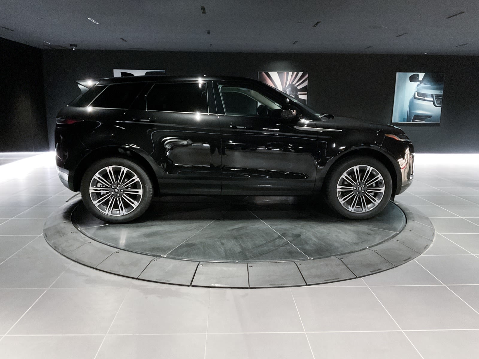 2024 Land Rover Range Rover Evoque S, Vancouver, Cash