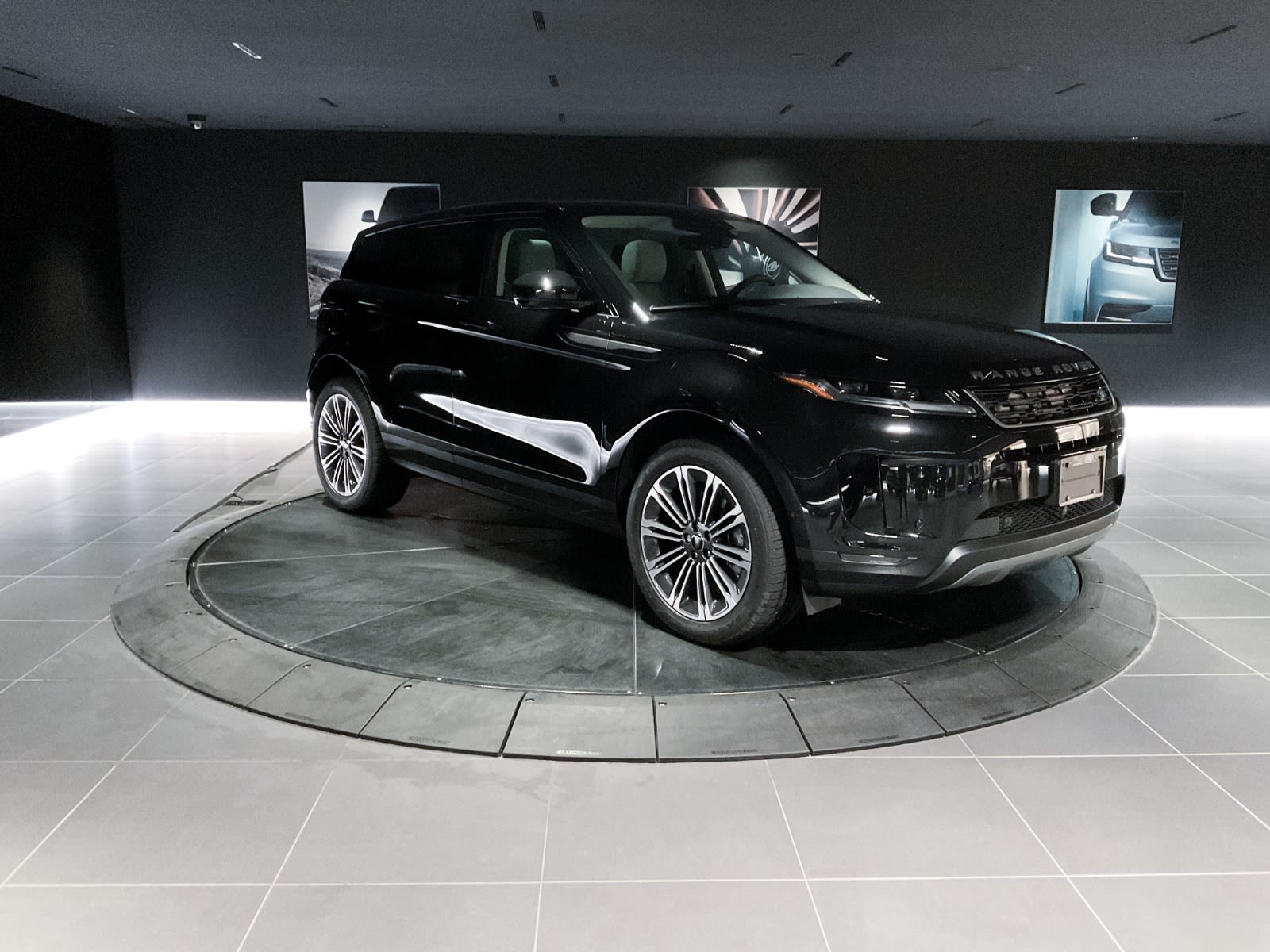 2024 Land Rover Range Rover Evoque S, Vancouver, Cash