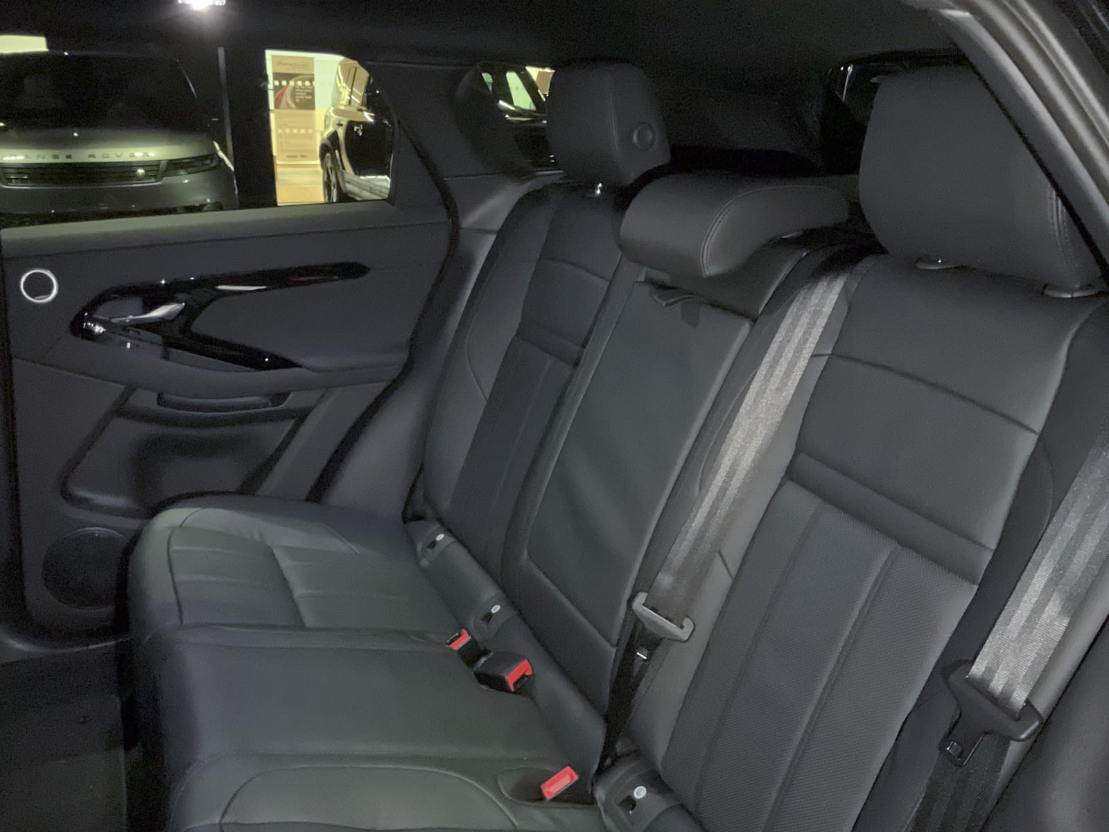 2025 Land Rover Range Rover Evoque S, Vancouver, Cash