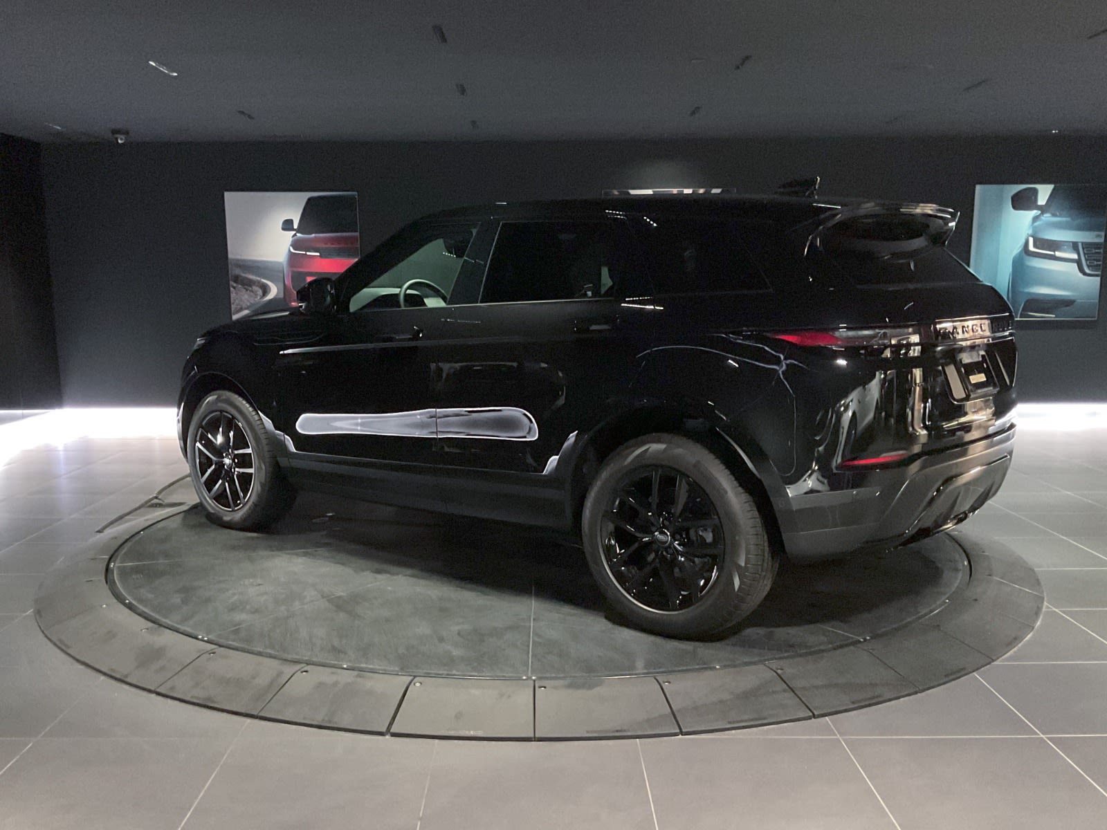 2025 Land Rover Range Rover Evoque S, Vancouver, Cash