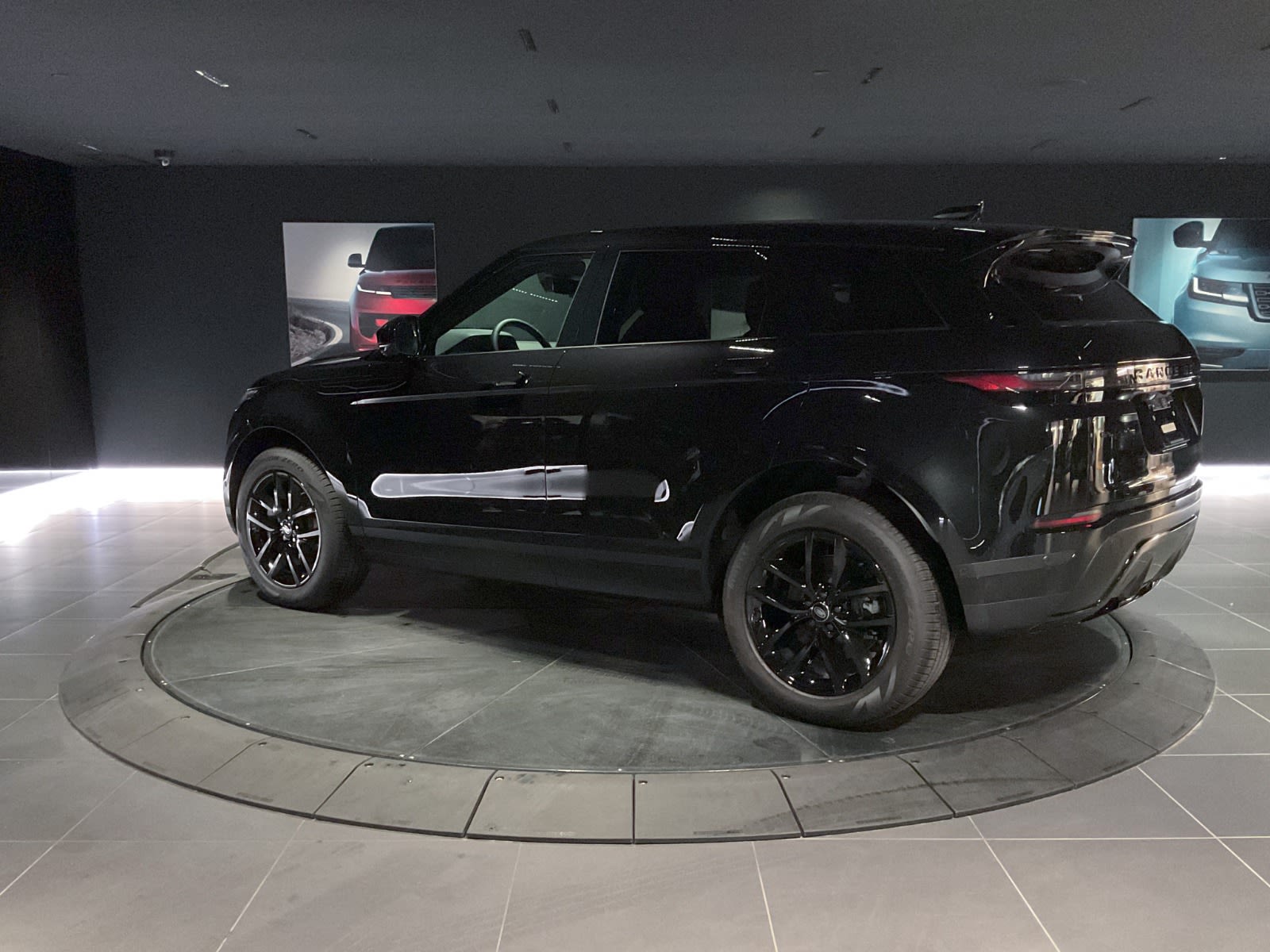 2025 Land Rover Range Rover Evoque S, Vancouver, Cash
