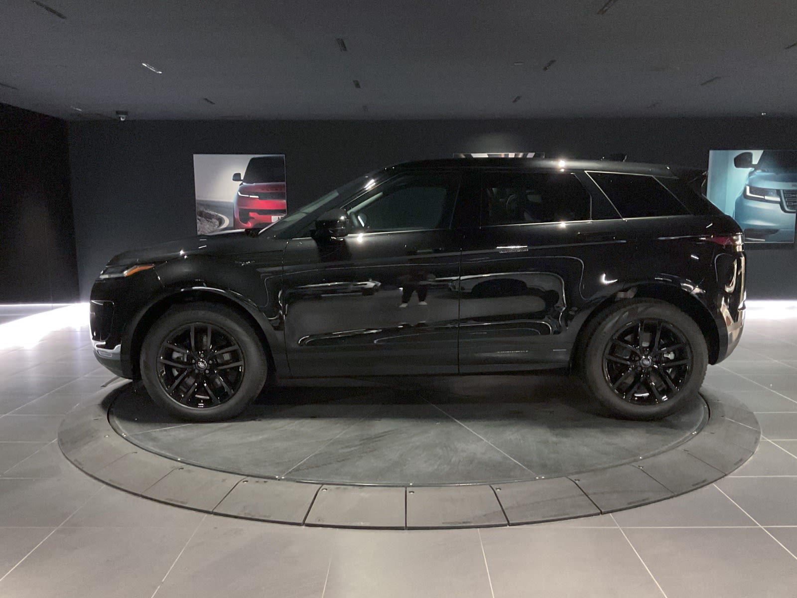 2025 Land Rover Range Rover Evoque S, Vancouver, Cash