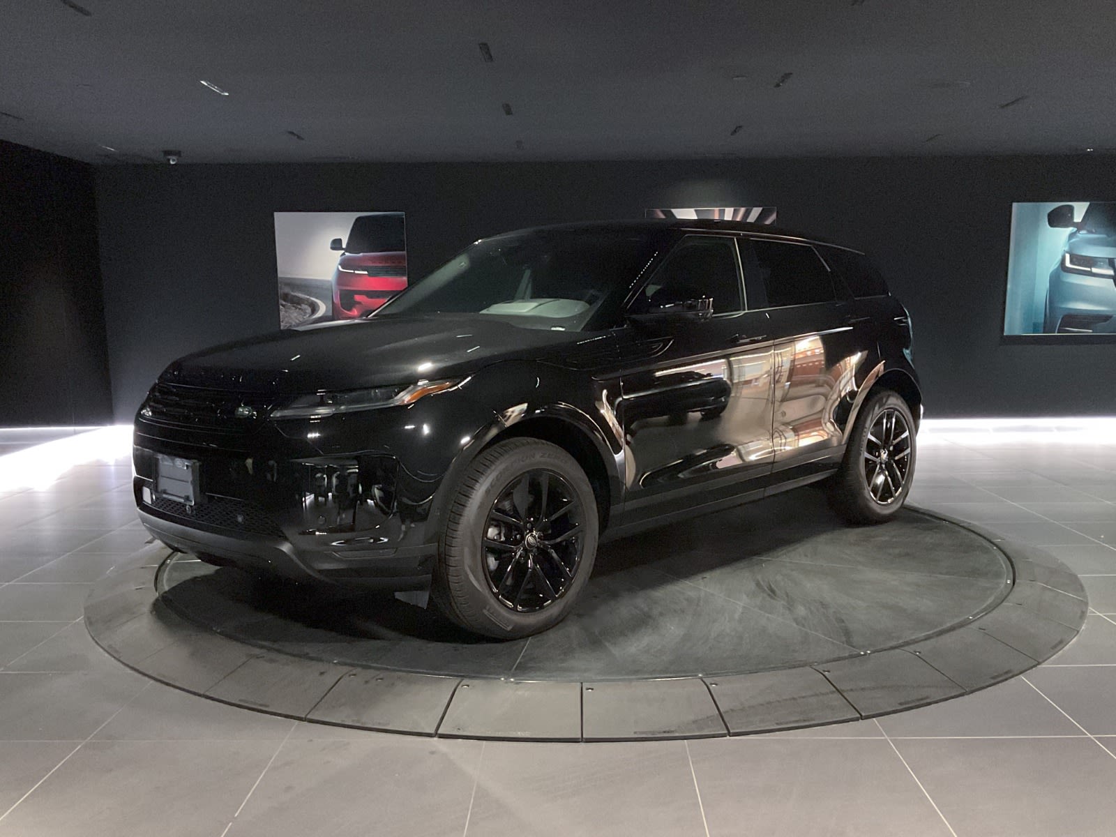 2025 Land Rover Range Rover Evoque S, Vancouver, Cash