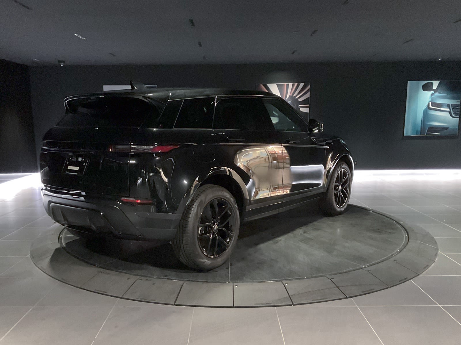 2025 Land Rover Range Rover Evoque S, Vancouver, Cash