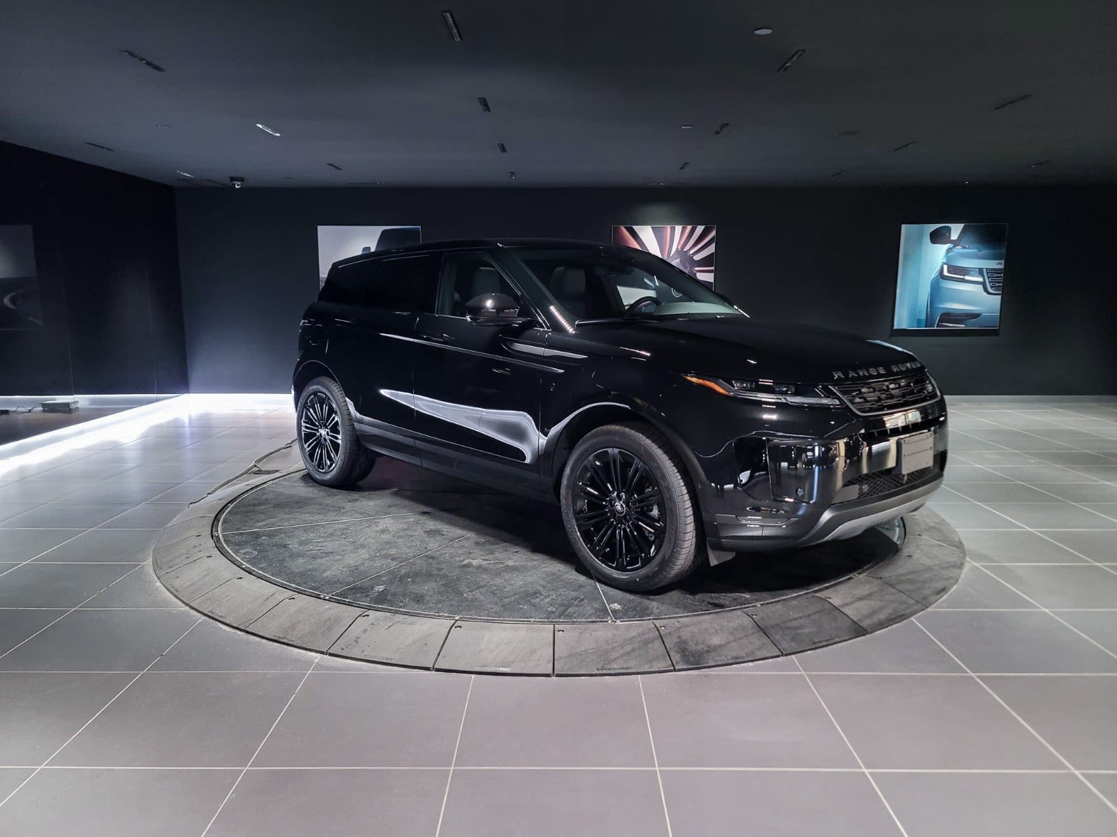 2026 Land Rover Range Rover Evoque S, Vancouver, Cash