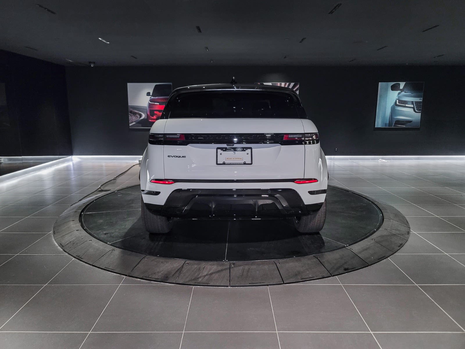 2026 Land Rover Range Rover Evoque Dynamic SE, Vancouver, Cash