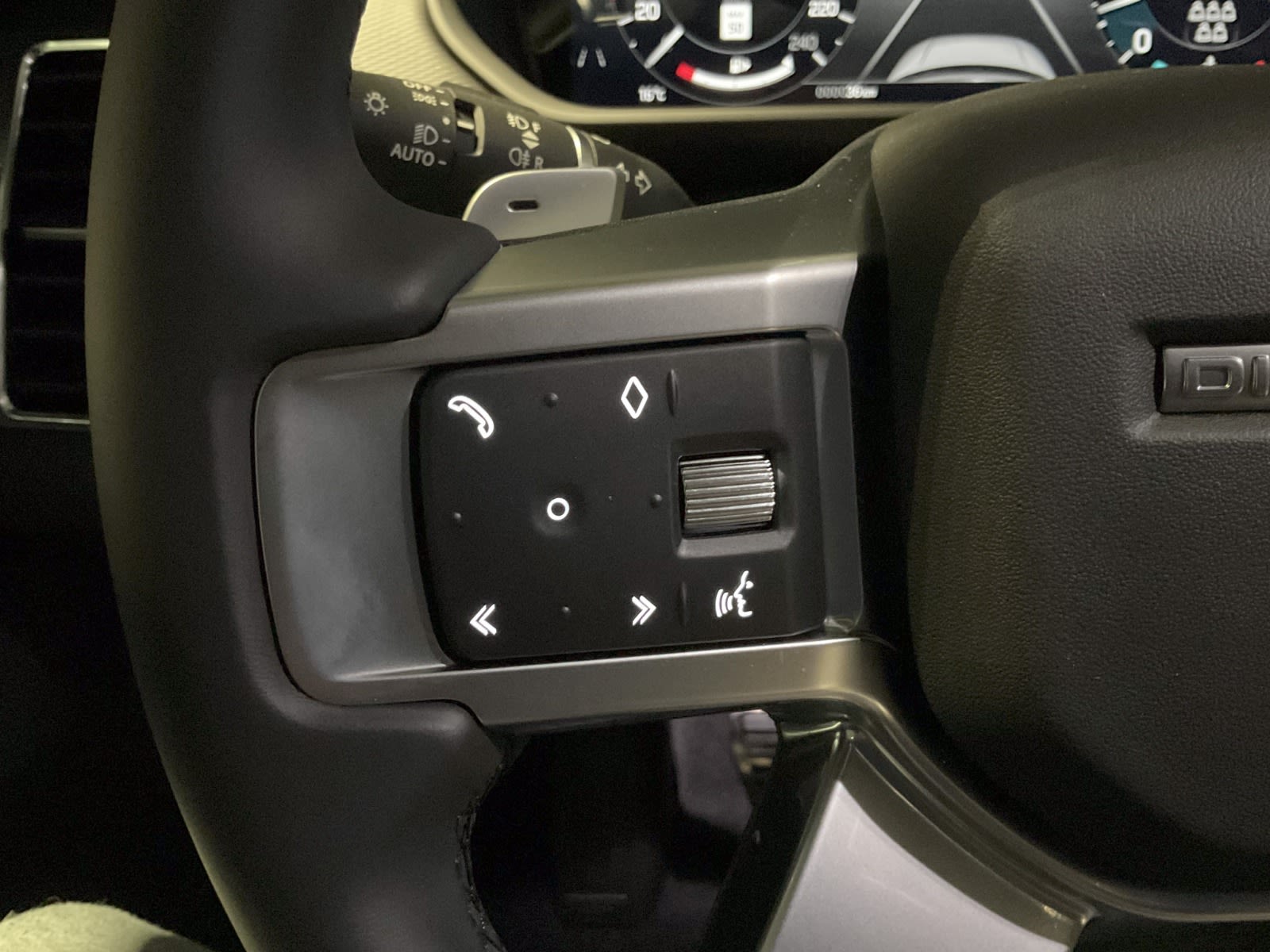 2023 Land Rover Discovery R-Dynamic S, Vancouver, Cash