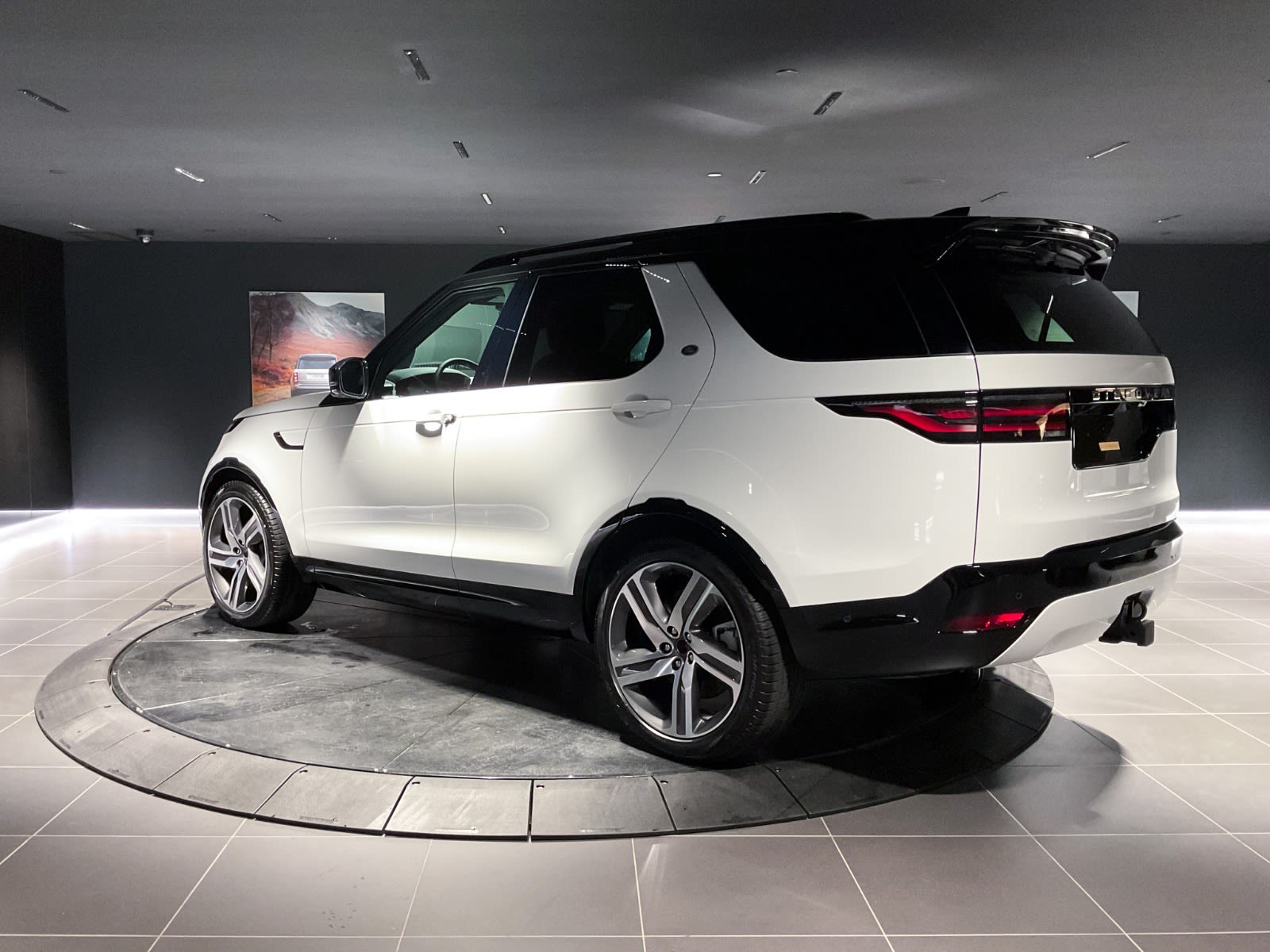 2024 Land Rover Discovery Dynamic SE, Vancouver, Cash