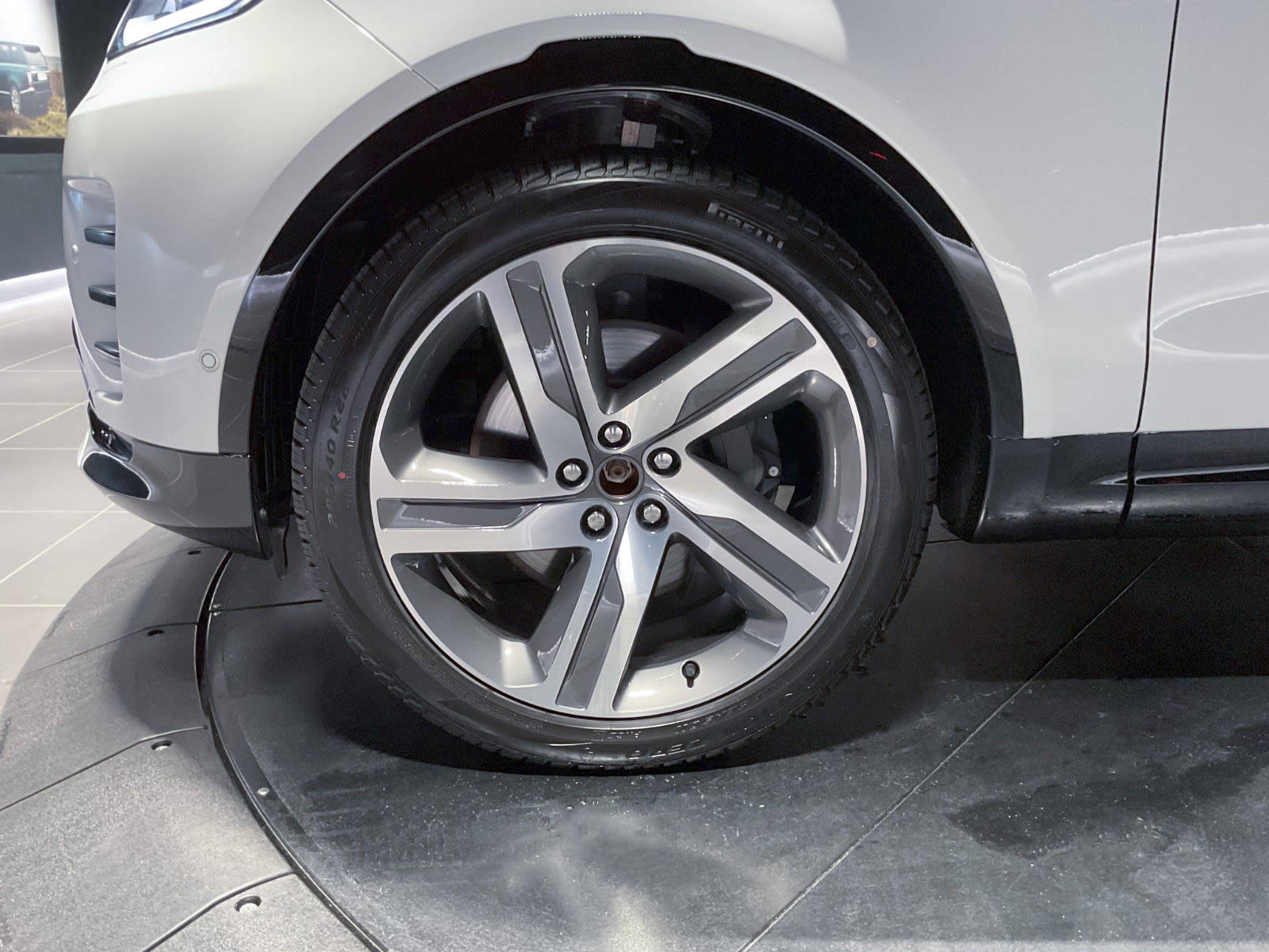 2024 Land Rover Discovery Dynamic SE, Vancouver, Cash