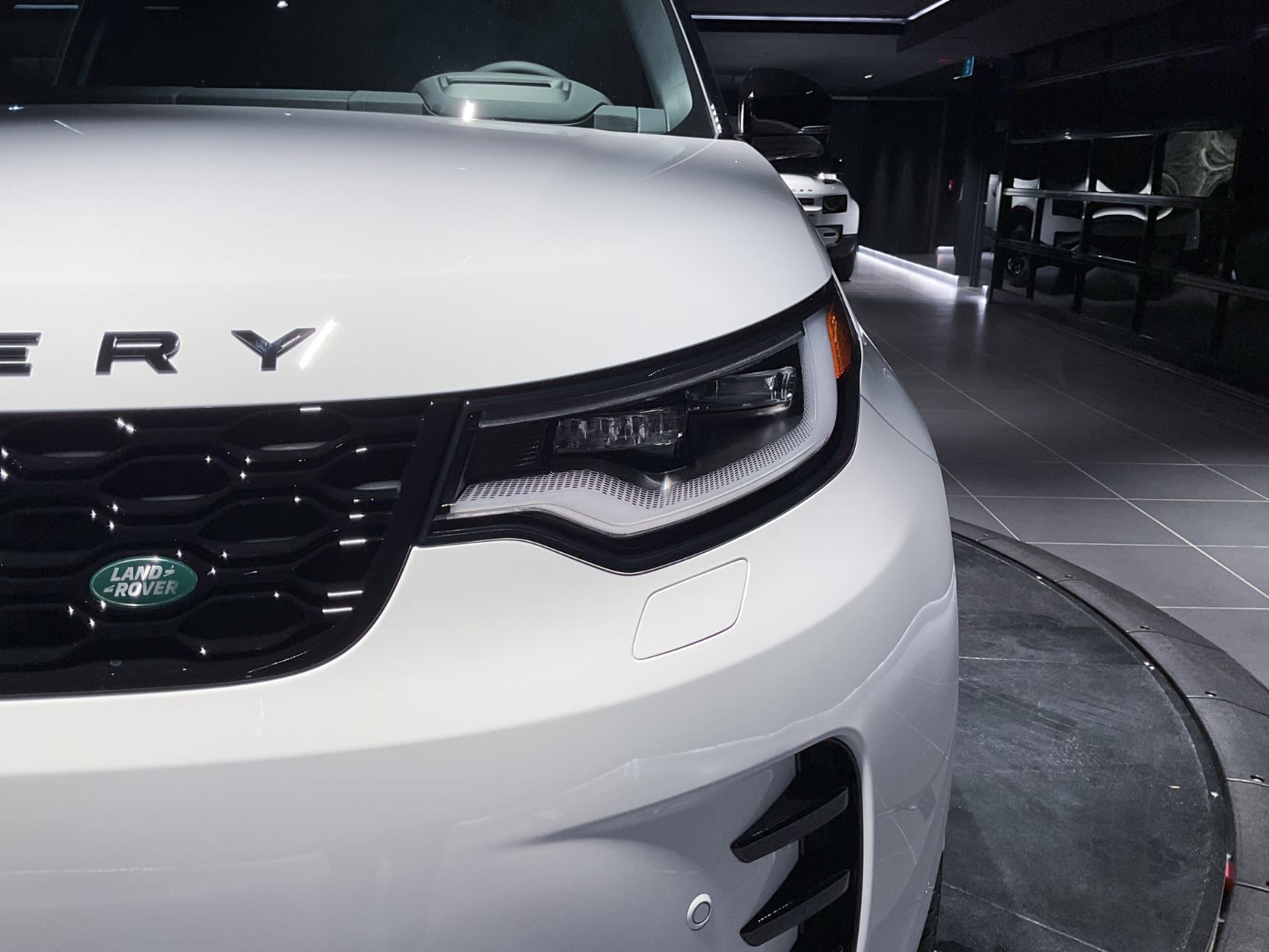 2024 Land Rover Discovery Dynamic SE, Vancouver, Cash