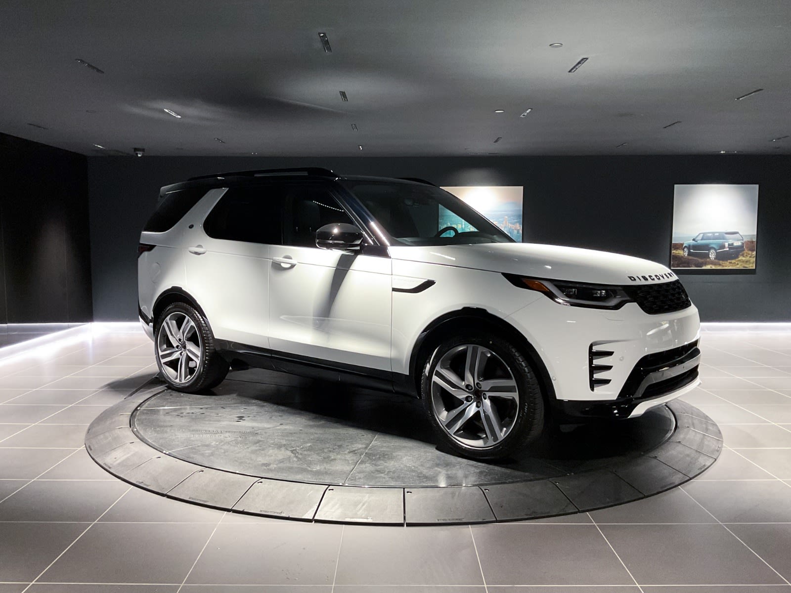 2024 Land Rover Discovery Dynamic SE, Vancouver, Cash