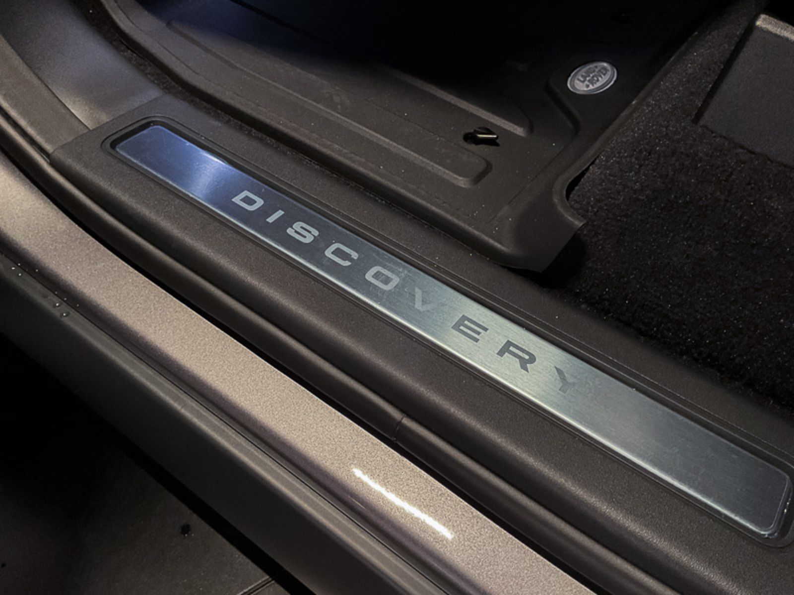2024 Land Rover Discovery Dynamic SE, Vancouver, Cash