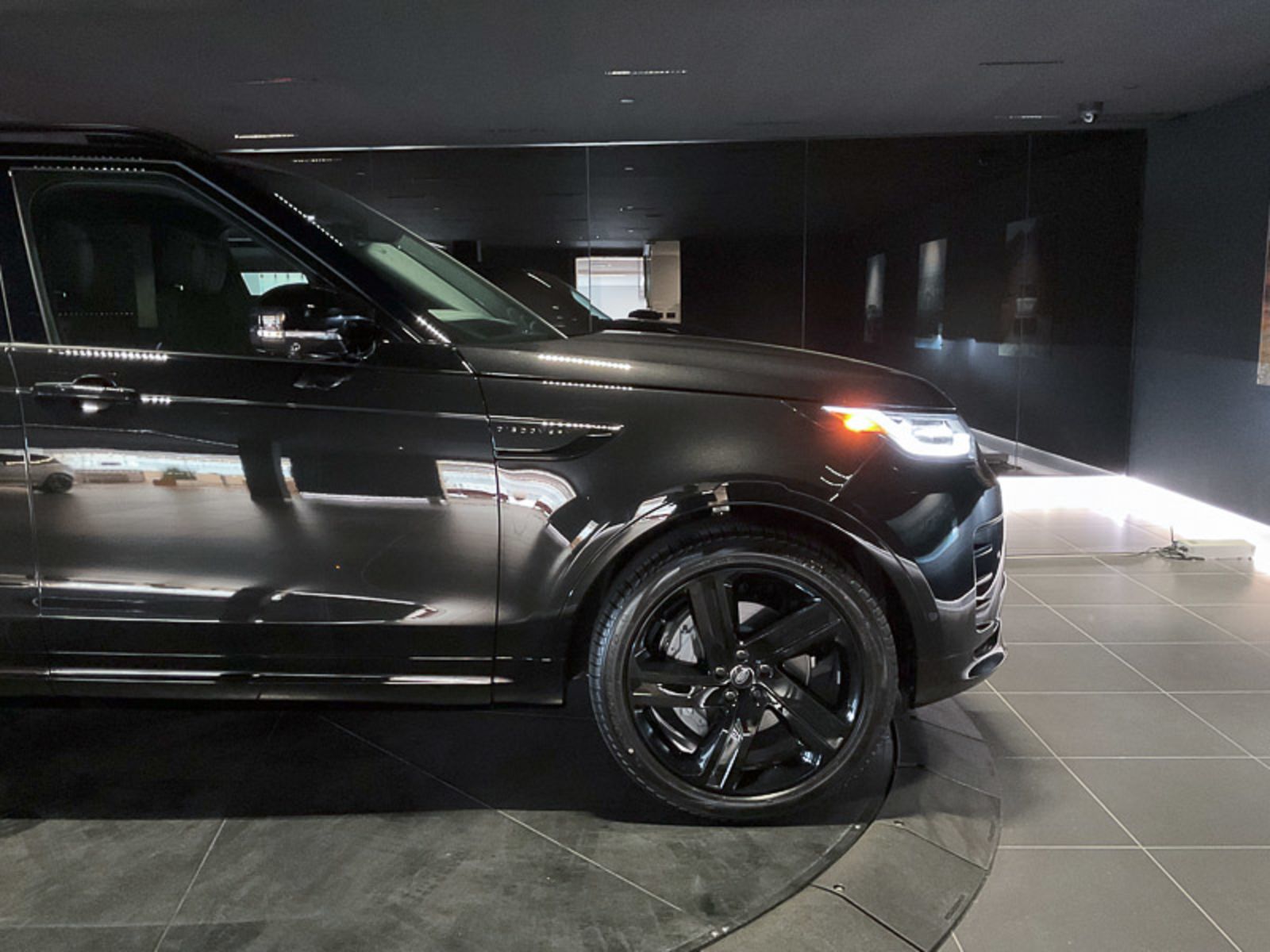 2024 Land Rover Discovery Dynamic SE, Vancouver, Cash