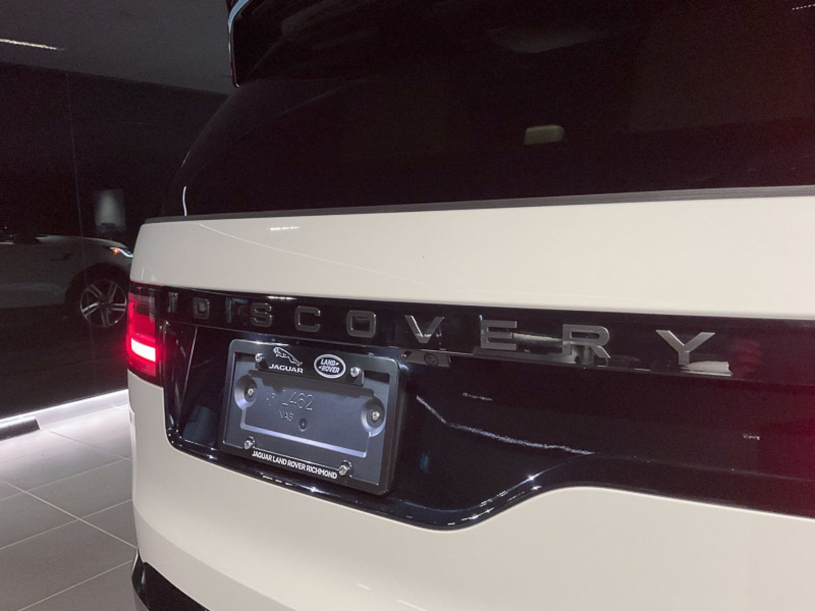 2024 Land Rover Discovery Dynamic SE, Vancouver, Cash