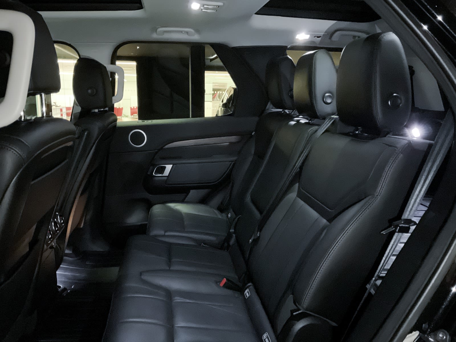2017 Land Rover Discovery Td6 HSE, Vancouver, Cash
