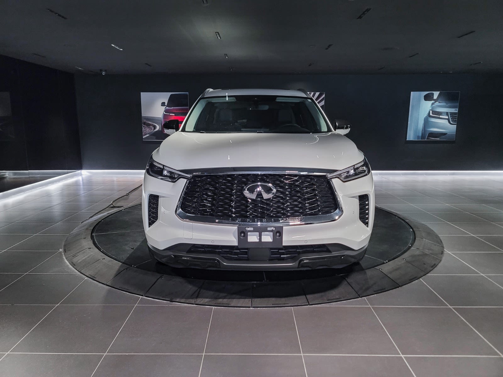 2023 INFINITI QX60 LUXE, Vancouver, Cash