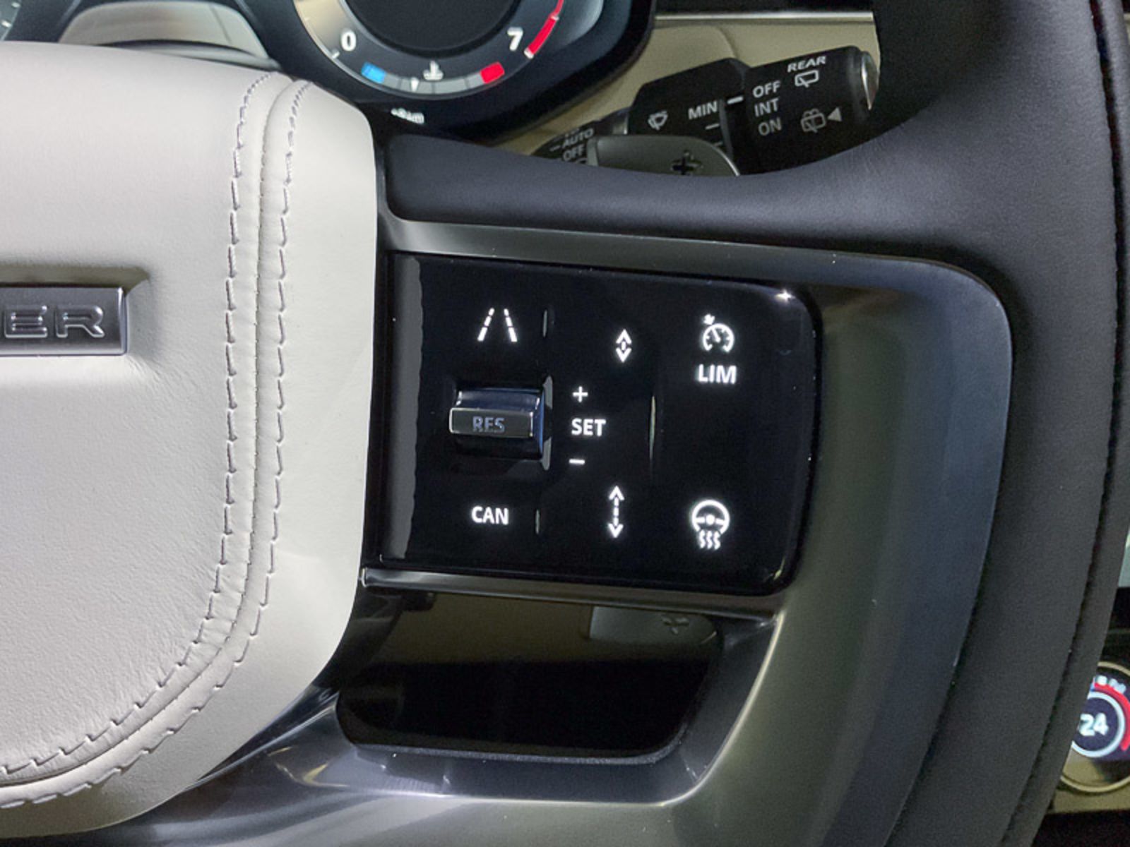 2023 Land Rover Range Rover SE, Vancouver, Cash