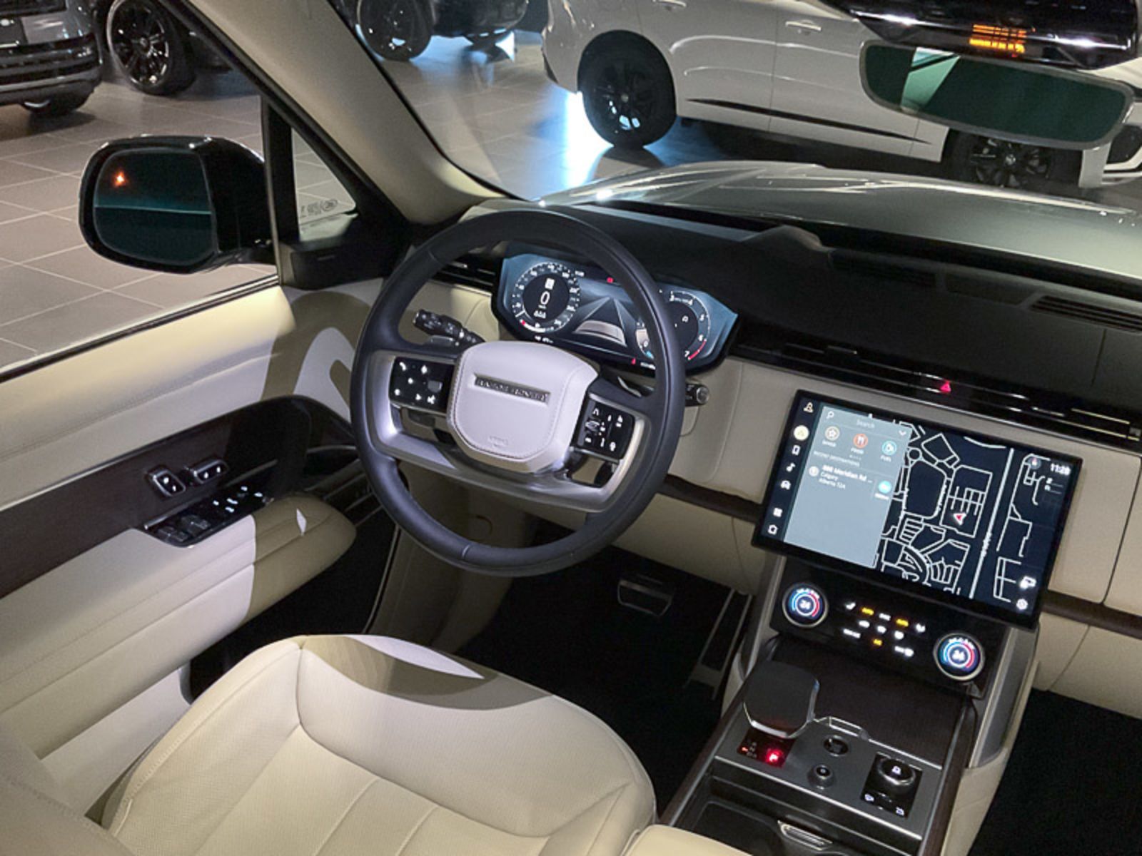 2023 Land Rover Range Rover SE, Vancouver, Cash