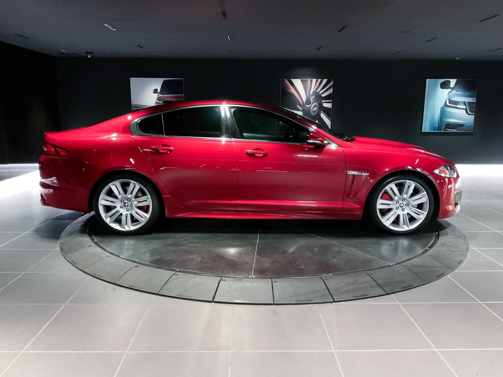2012 Jaguar XF XFR, Vancouver, Cash