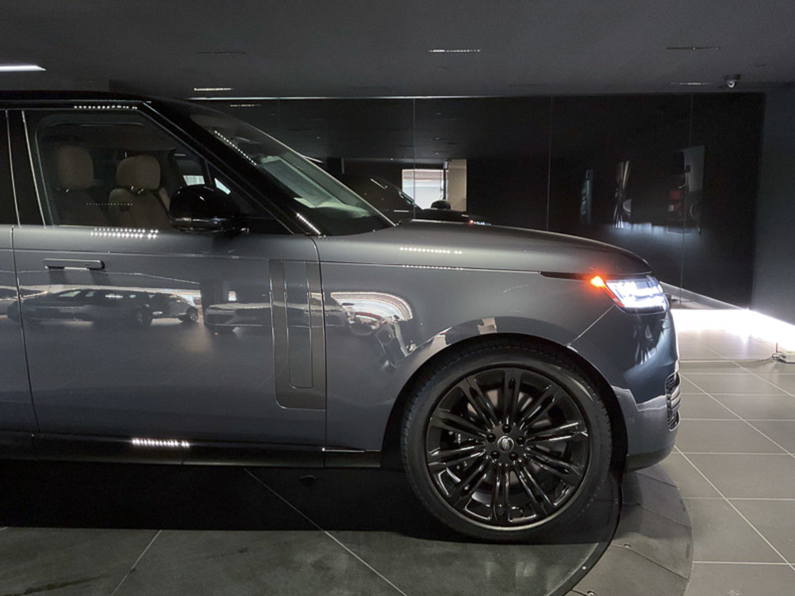 2024 Land Rover Range Rover SE, Vancouver, Cash