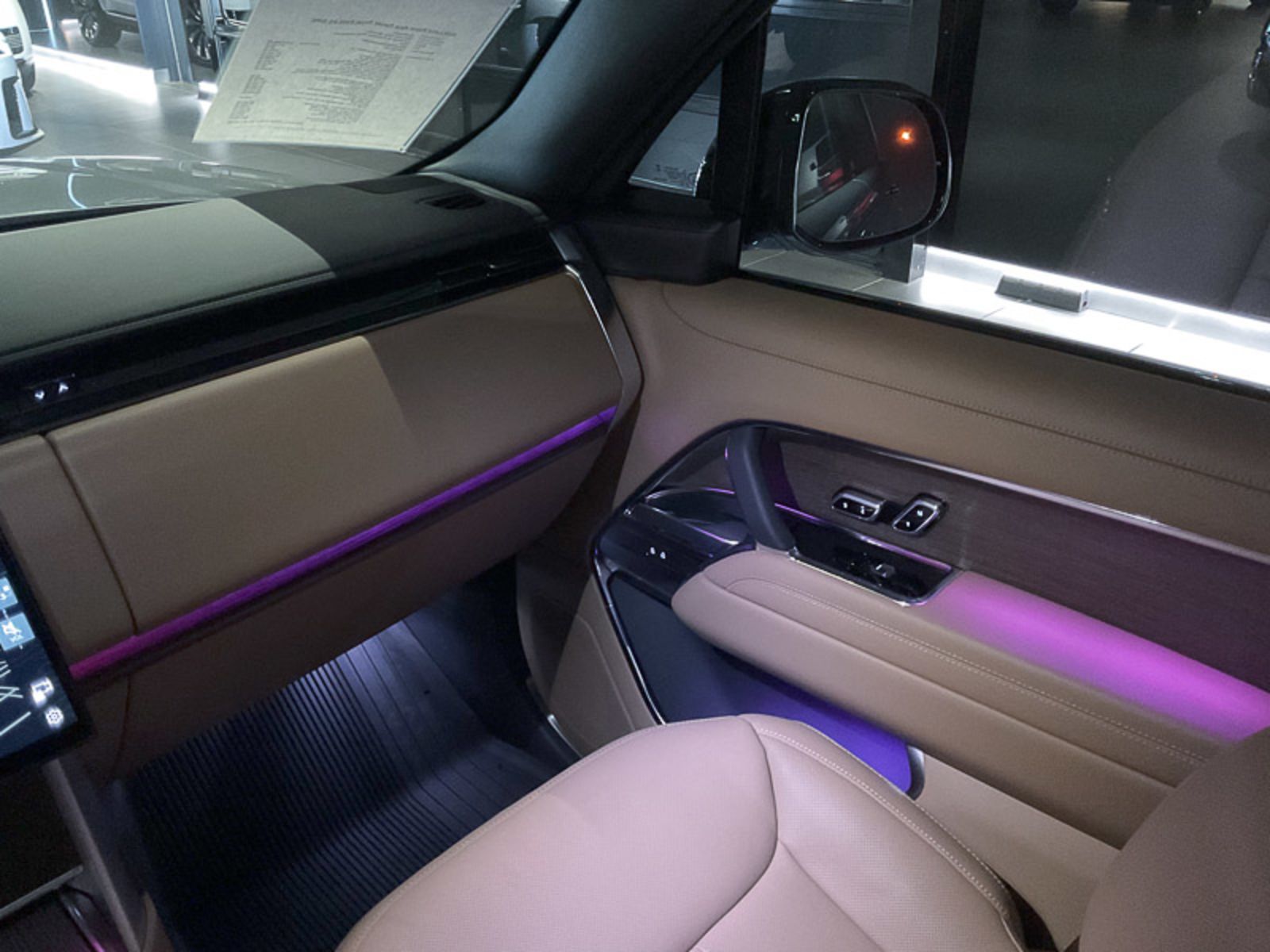 2024 Land Rover Range Rover SE, Vancouver, Cash