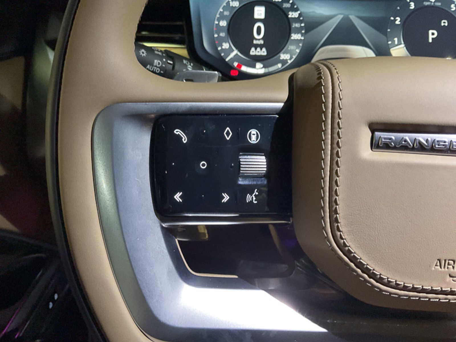 2024 Land Rover Range Rover SE, Vancouver, Cash