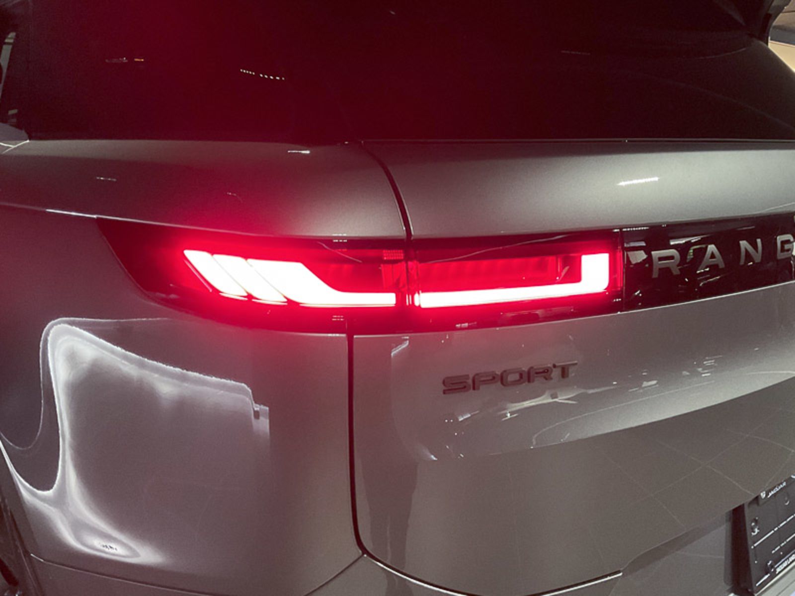 2024 Land Rover Range Rover Sport Dynamic SE, Vancouver, Cash