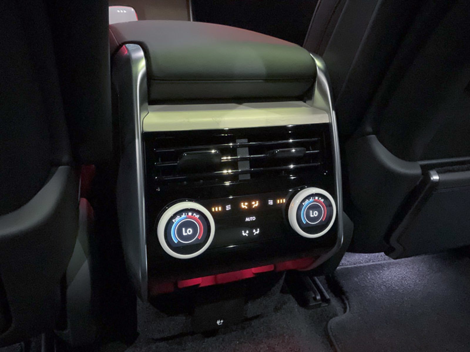 2024 Land Rover Range Rover SV, Vancouver, Cash