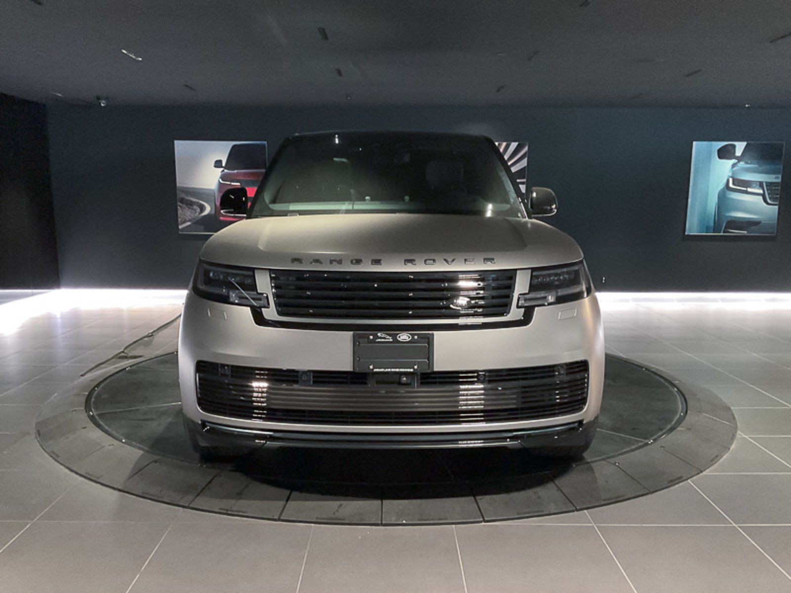 2024 Land Rover Range Rover SV, Vancouver, Cash