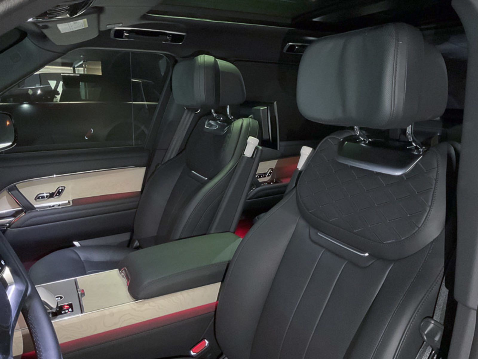 2024 Land Rover Range Rover SV, Vancouver, Cash