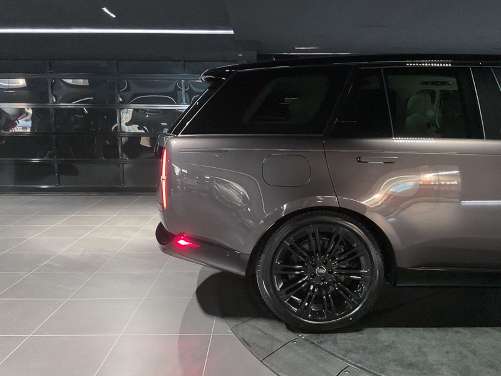 2024 Land Rover Range Rover SE, Vancouver, Cash