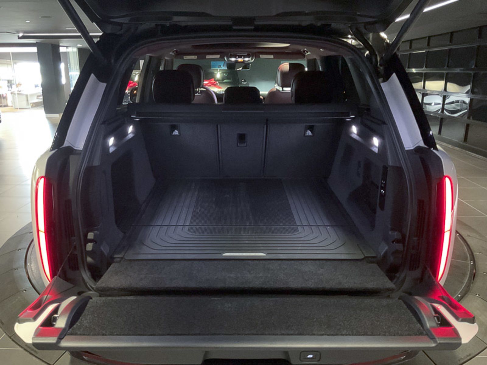 2024 Land Rover Range Rover SE, Vancouver, Cash