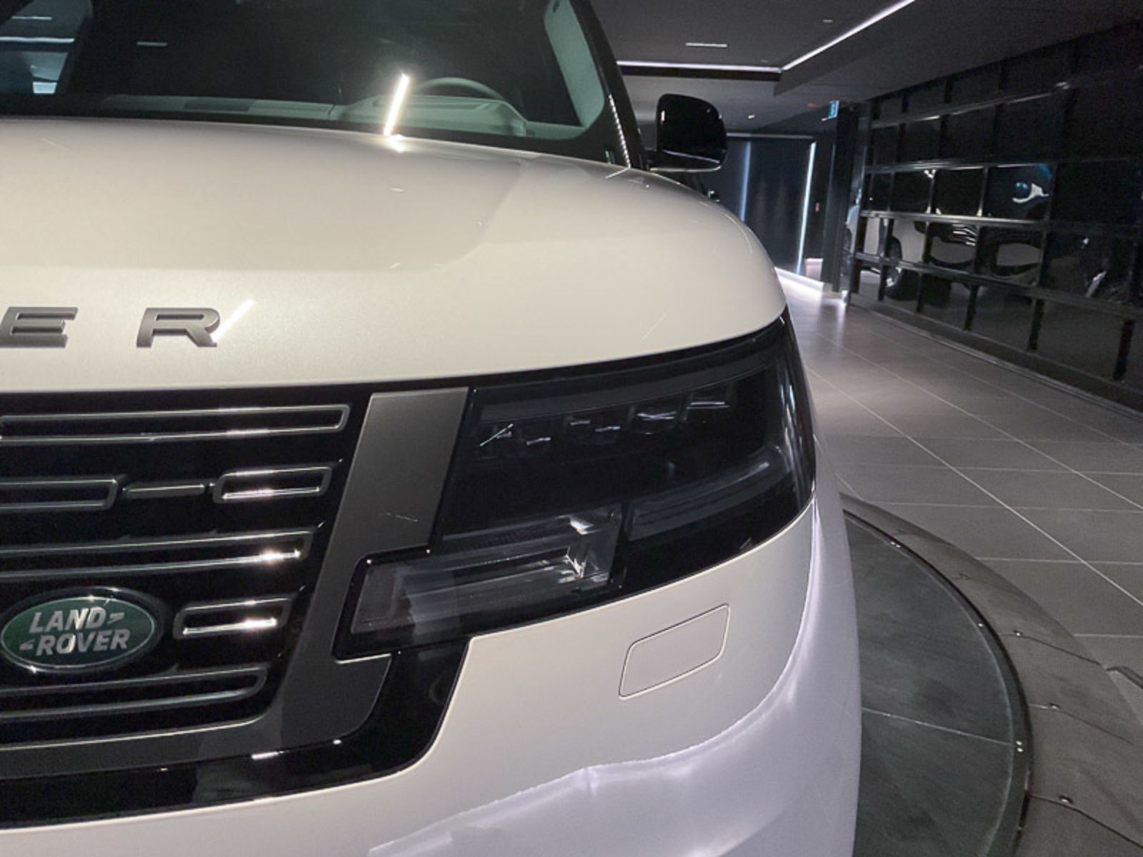 2024 Land Rover Range Rover SE, Vancouver, Cash