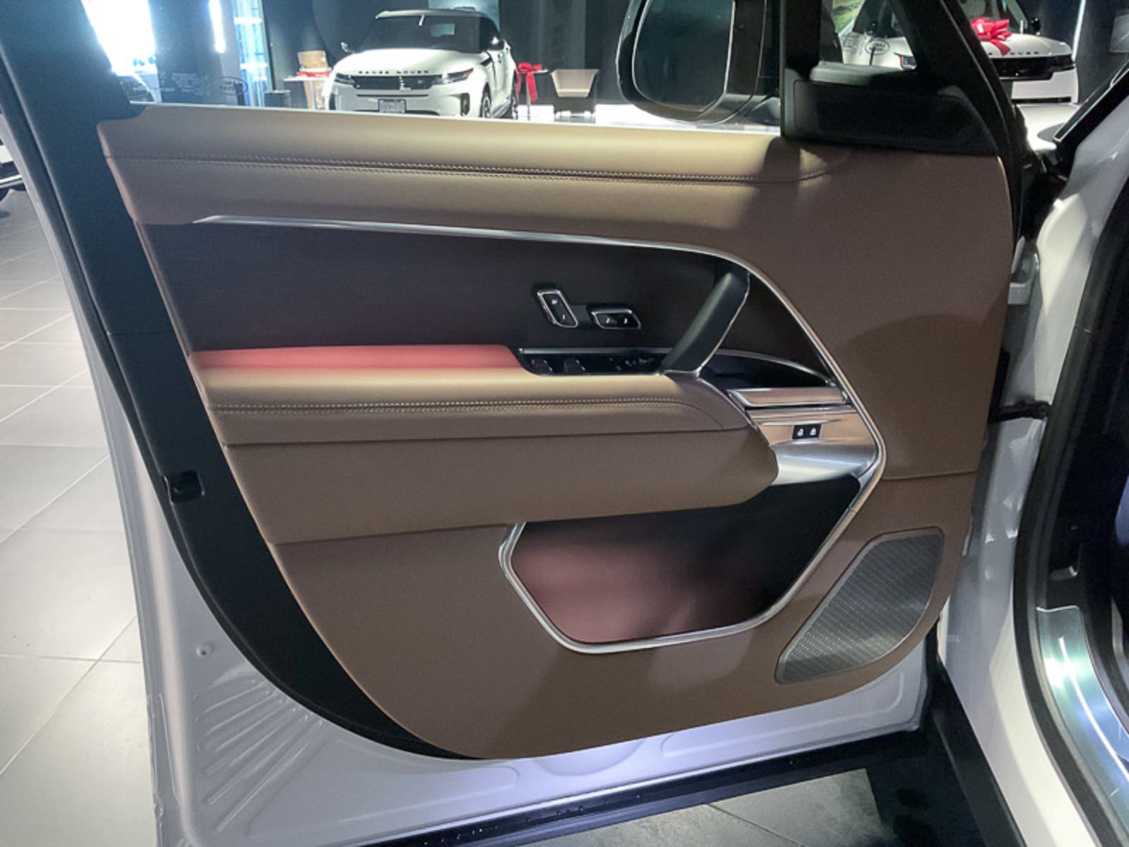 2024 Land Rover Range Rover Autobiography, Vancouver, Cash