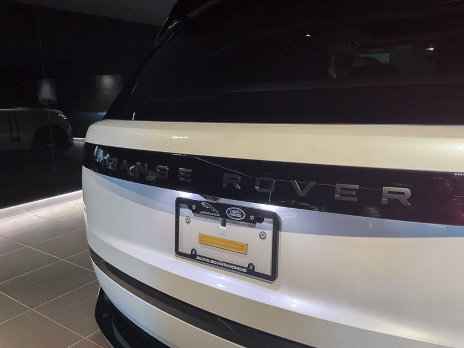 2024 Land Rover Range Rover Autobiography, Vancouver, Cash