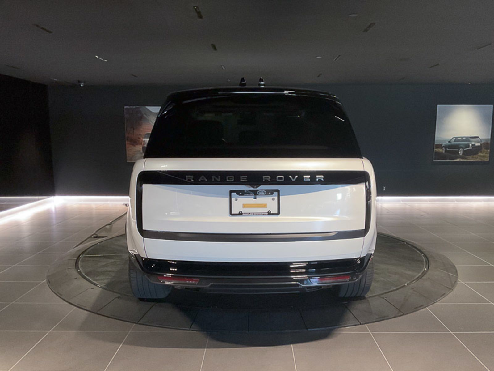 2024 Land Rover Range Rover Autobiography, Vancouver, Cash