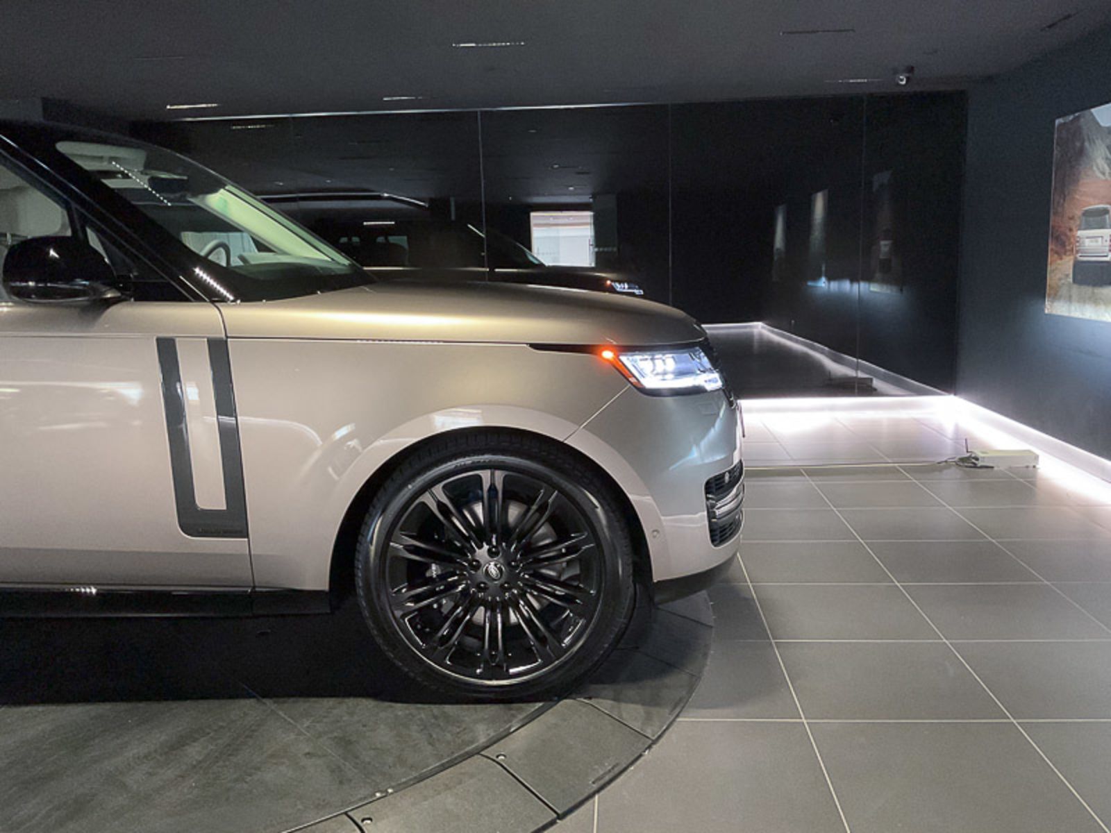 2024 Land Rover Range Rover Autobiography, Vancouver, Cash