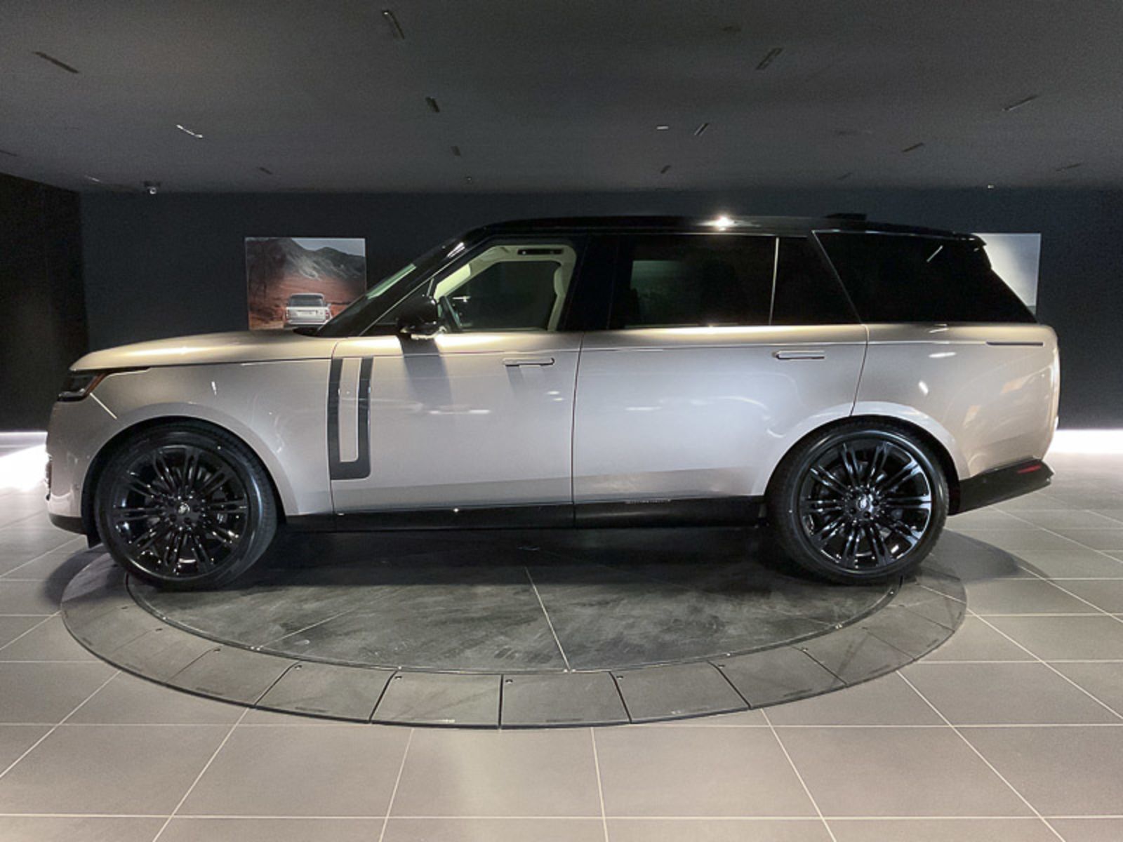 2024 Land Rover Range Rover Autobiography, Vancouver, Cash