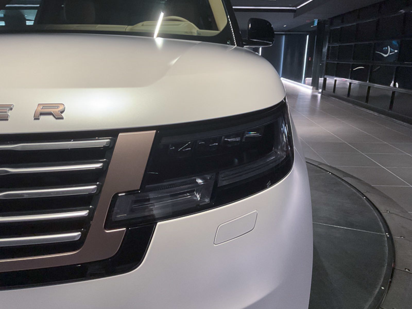 2024 Land Rover Range Rover SV, Vancouver, Cash