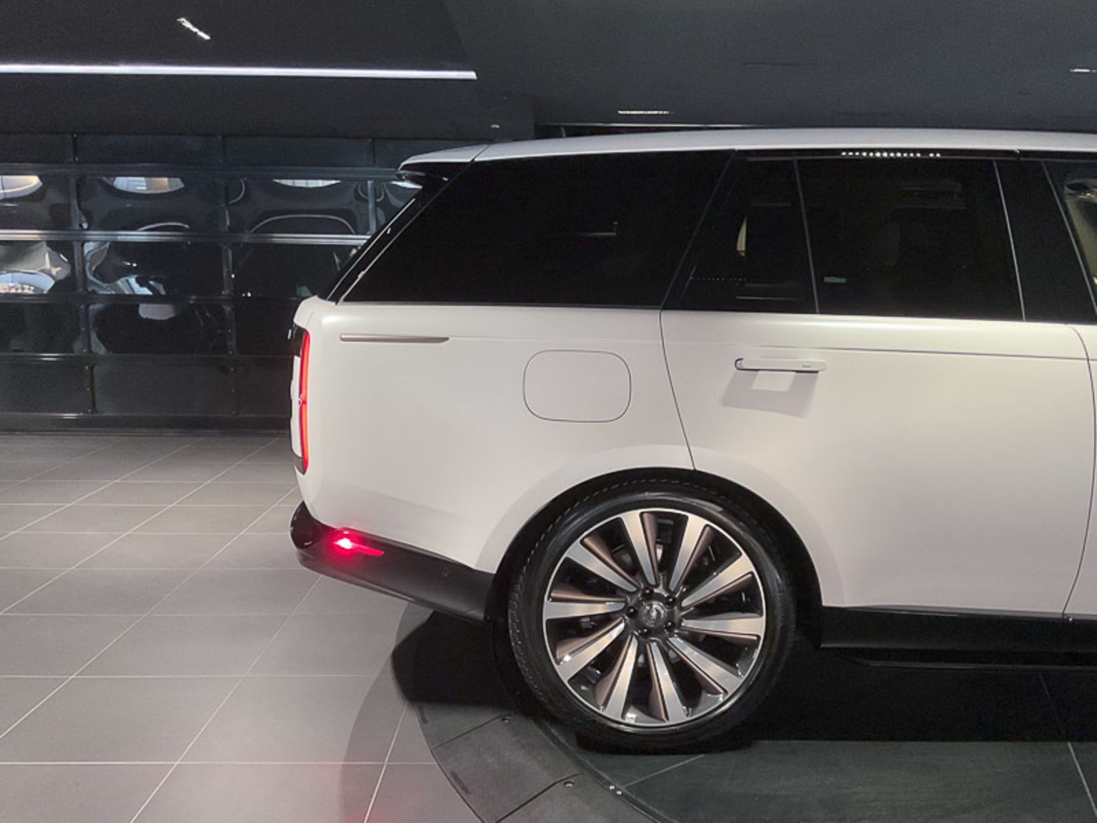 2024 Land Rover Range Rover SV, Vancouver, Cash