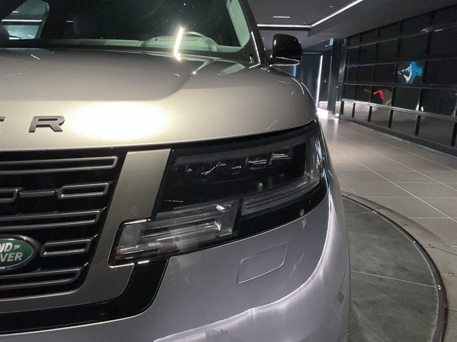 2024 Land Rover Range Rover SE, Vancouver, Cash