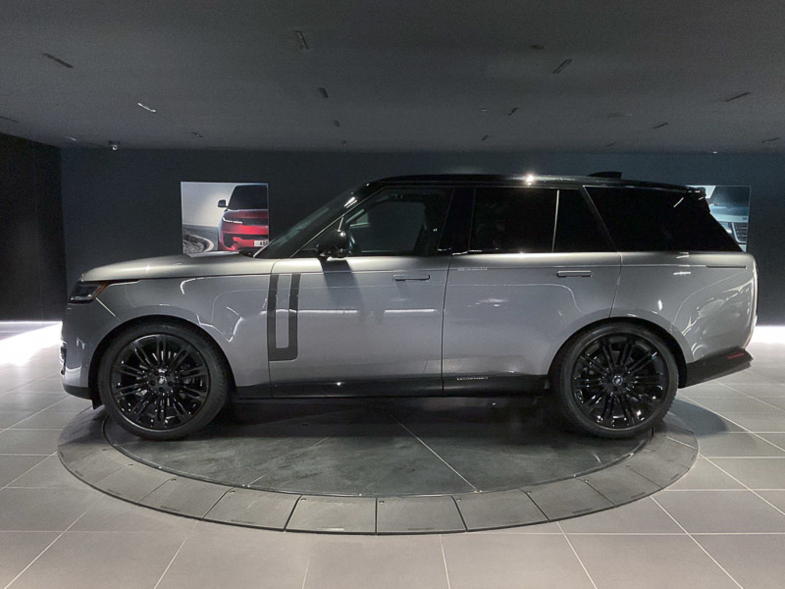 2024 Land Rover Range Rover SE, Vancouver, Cash